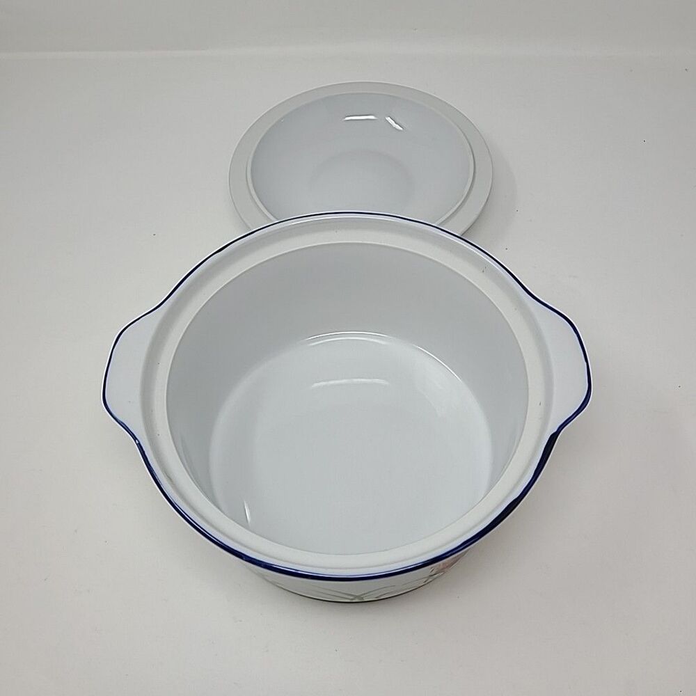 BIA Cordon Bleu, Blanc de Table “Rooster” Round Baking Casserole Dish & Lid - Picture 7 of 7